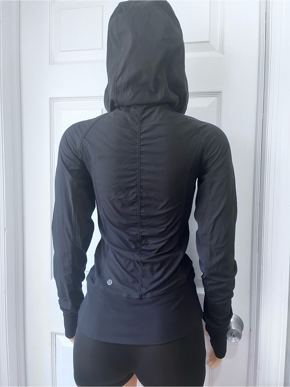 lululemon athletica Reversible Black Full-Zip Hooded Jacket - Picture 8 of 12